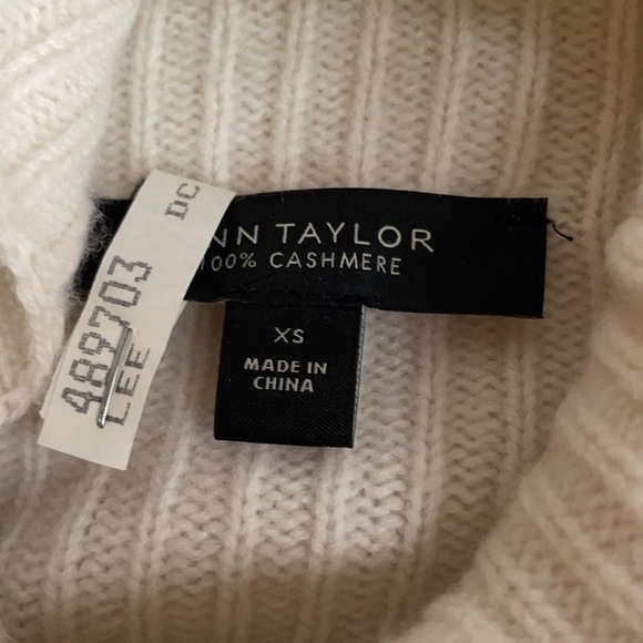 Ann Taylor 100% Cashmere Colorblock Cowl Neck Sweater Cream Taupe XS - Picture 8 of 13